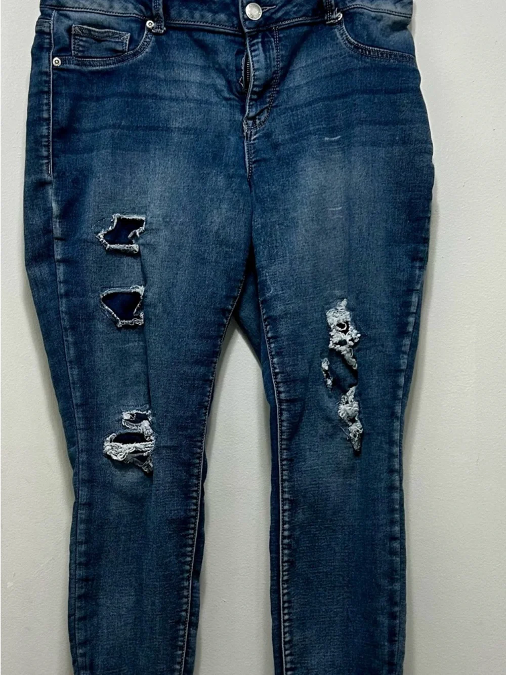 Maurices Dark Wash Ripped Skinny Jeans